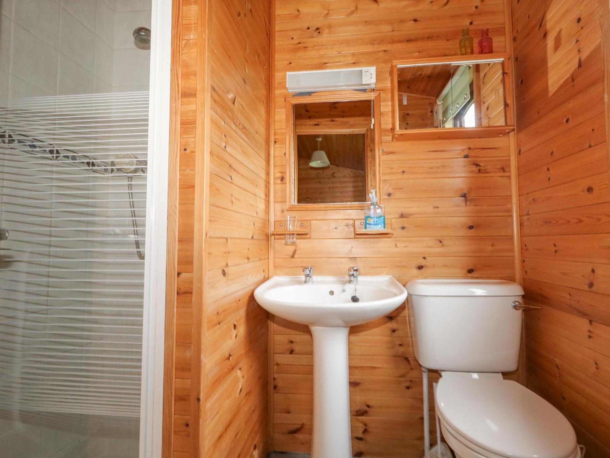 16 Amber Wood Lodge ลีมิงตัน ภายนอก รูปภาพ